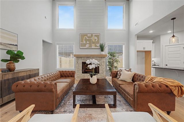 1110 Canyon Maple Street, Centerton, AR 72719