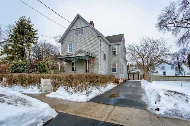4 Belmont Street, Westfield, MA 01085