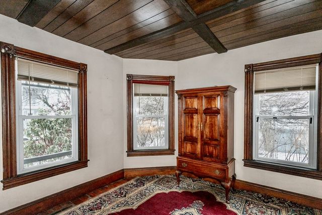 4 Belmont Street, Westfield, MA 01085