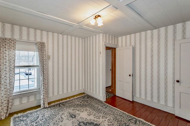 4 Belmont Street, Westfield, MA 01085