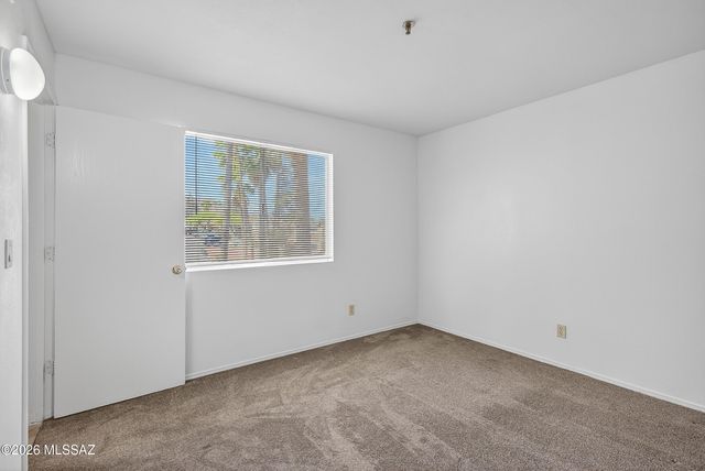 2601 W Broadway Blvd Apt 377, Tucson, AZ 85745