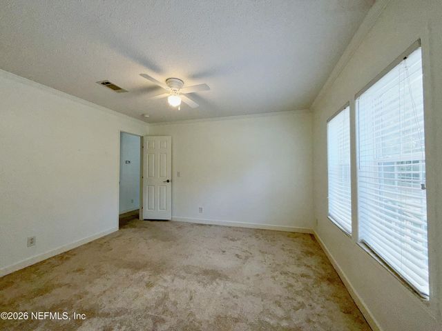 136 SHORT PINE Road, Hawthorne, FL 32640