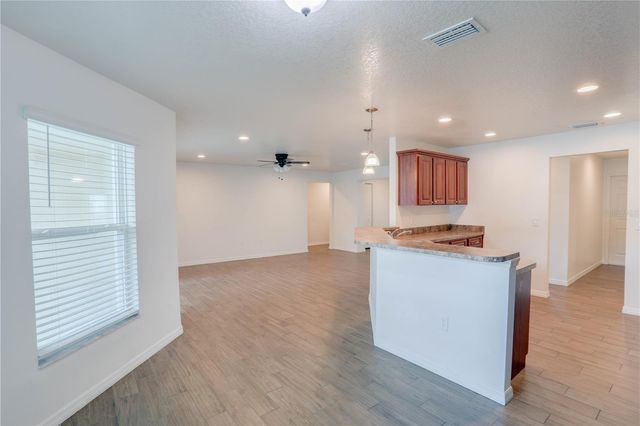 305 PRINCE STREET, Orlando, FL 32809