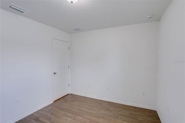 305 PRINCE STREET, Orlando, FL 32809
