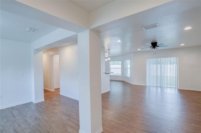 305 PRINCE STREET, Orlando, FL 32809