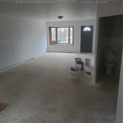 1504 Ravinia Road, Charleston, WV 25314