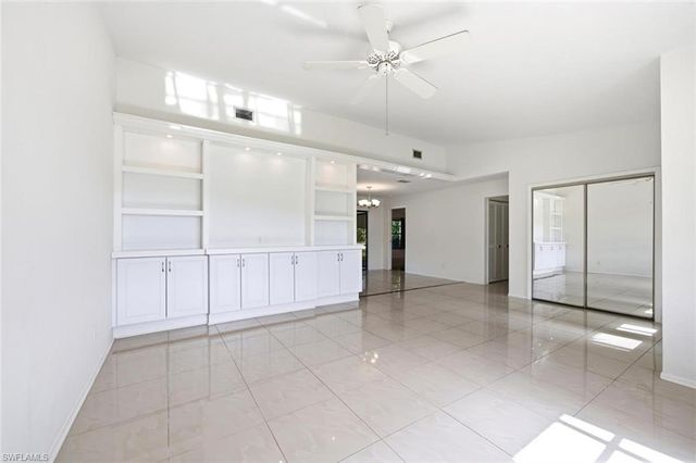 102 Round Key CIR G3, Naples, FL 34112