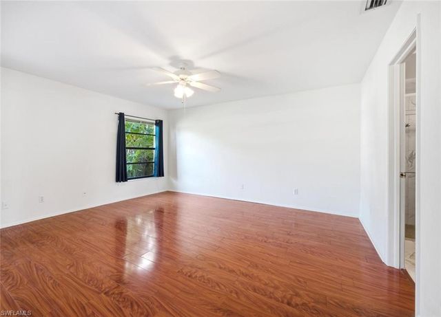 102 Round Key CIR G3, Naples, FL 34112