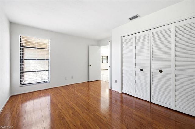 102 Round Key CIR G3, Naples, FL 34112
