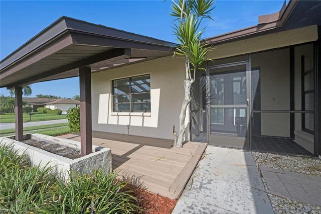 102 Round Key CIR G3, Naples, FL 34112
