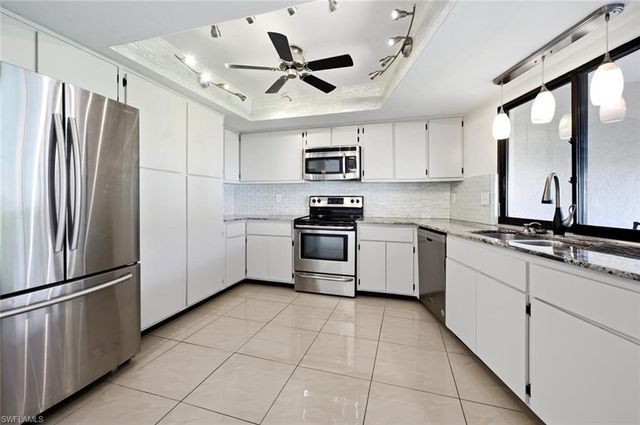 102 Round Key CIR G3, Naples, FL 34112