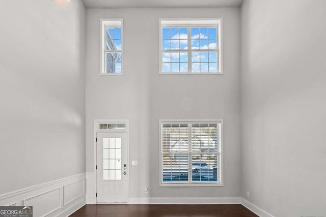 2527 Dayview Lane, Atlanta, GA 30331