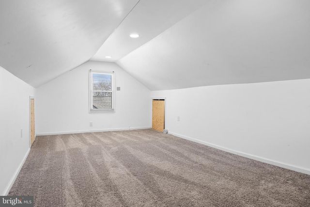 6711 COLLINS AVE, Pennsauken, NJ 08109