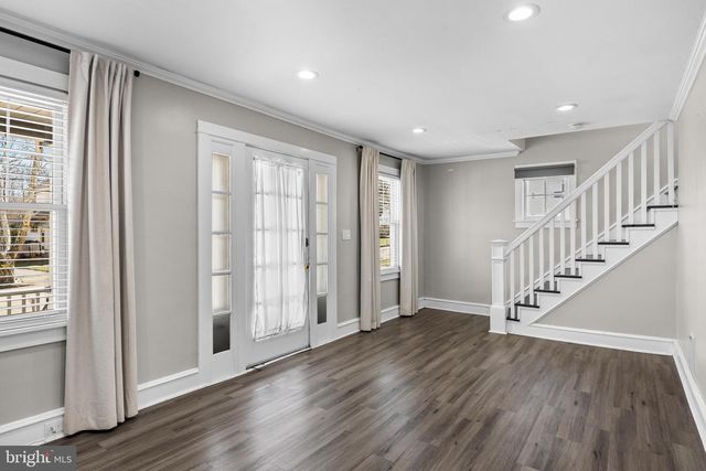 6711 COLLINS AVE, Pennsauken, NJ 08109