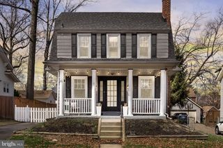 6711 COLLINS AVE, Pennsauken, NJ 08109