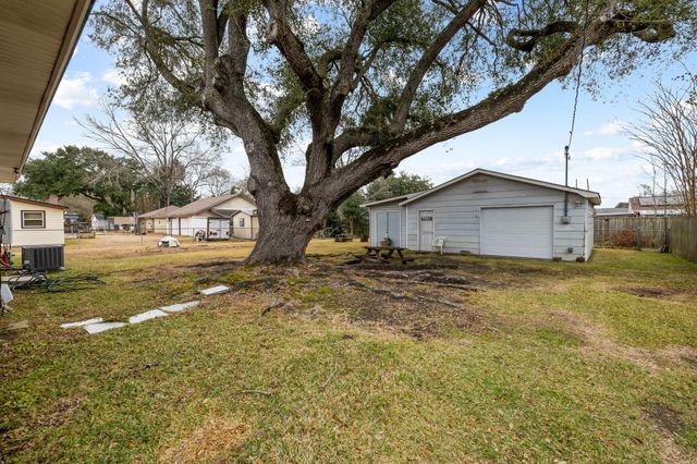 4 Newark Avenue, Goose Creek, SC 29445