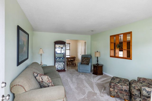 4 Newark Avenue, Goose Creek, SC 29445