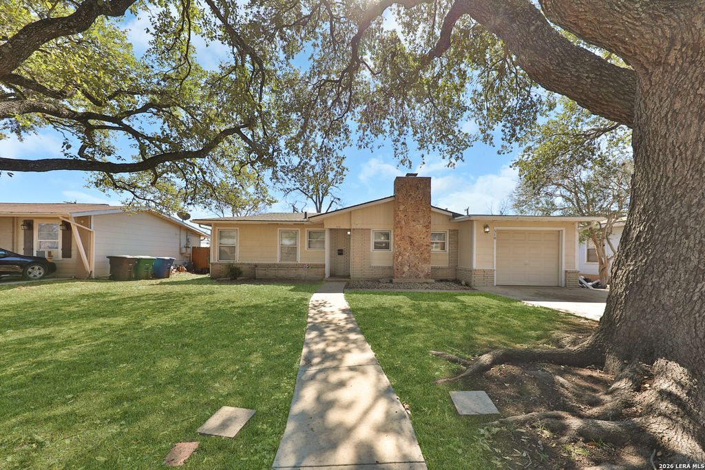 518 Dresden, San Antonio, TX 78213