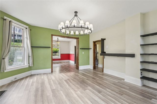 38 Watson Blvd, Observatory Hill, PA 15214