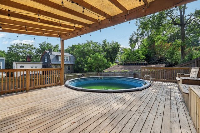 38 Watson Blvd, Observatory Hill, PA 15214