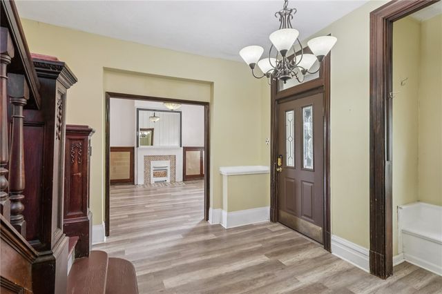 38 Watson Blvd, Observatory Hill, PA 15214