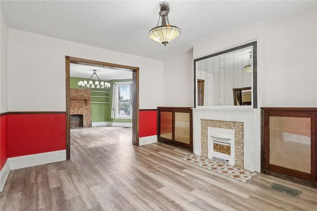 38 Watson Blvd, Observatory Hill, PA 15214