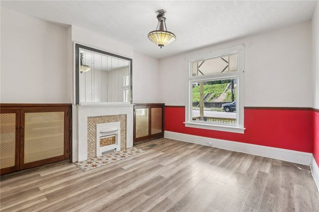 38 Watson Blvd, Observatory Hill, PA 15214