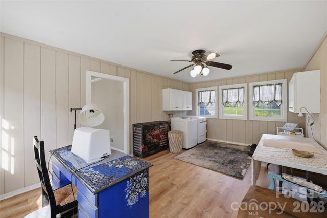 40 Candlewick Cove Drive, Taylorsville, NC 28681