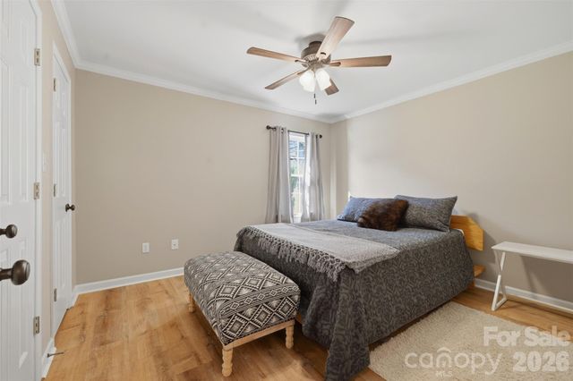 40 Candlewick Cove Drive, Taylorsville, NC 28681