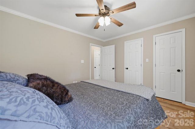 40 Candlewick Cove Drive, Taylorsville, NC 28681