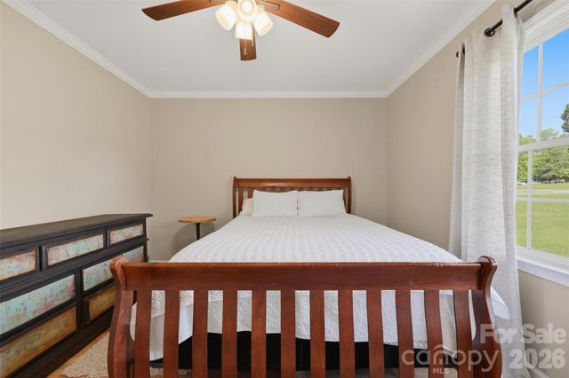 40 Candlewick Cove Drive, Taylorsville, NC 28681