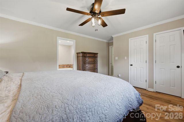 40 Candlewick Cove Drive, Taylorsville, NC 28681