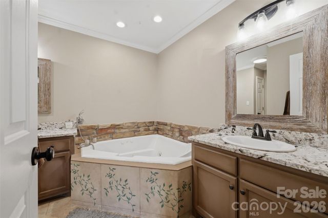 40 Candlewick Cove Drive, Taylorsville, NC 28681
