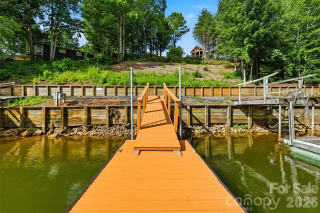 40 Candlewick Cove Drive, Taylorsville, NC 28681