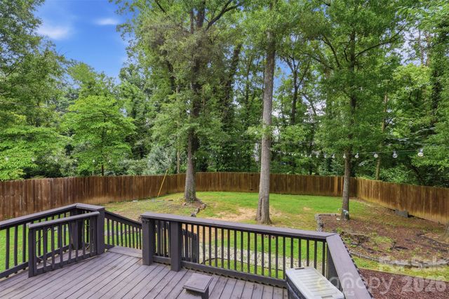 3628 Winterfield Place, Charlotte, NC 28205