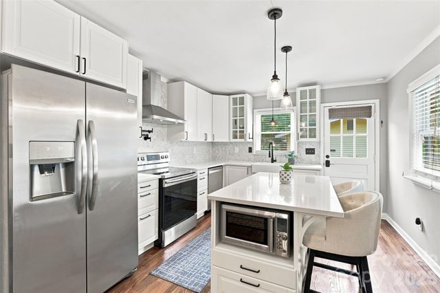 3628 Winterfield Place, Charlotte, NC 28205