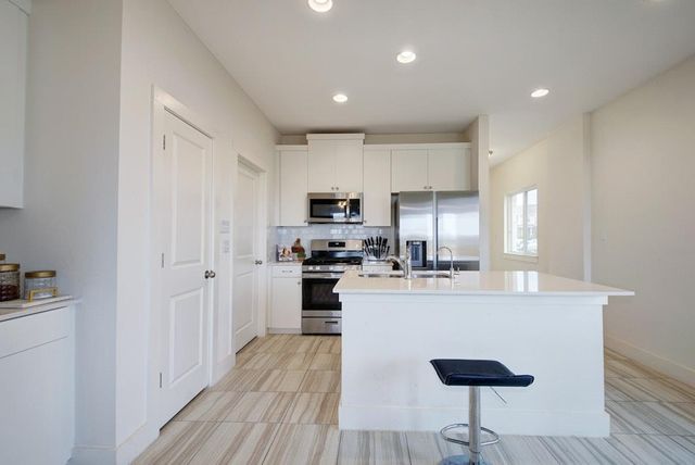 413 White Steppe WAY, Georgetown, TX 78626