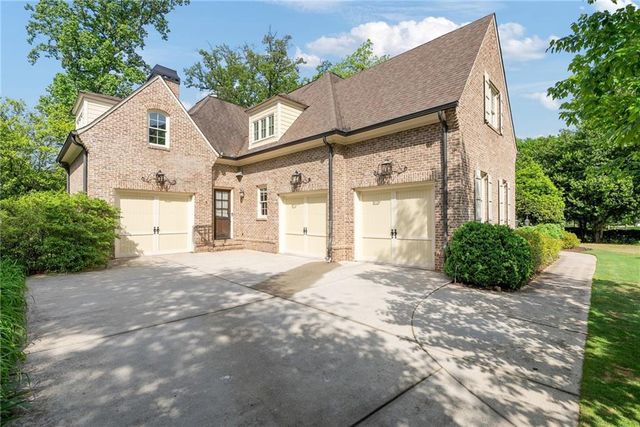 1740 Doncaster NE Drive, Atlanta, GA 30309