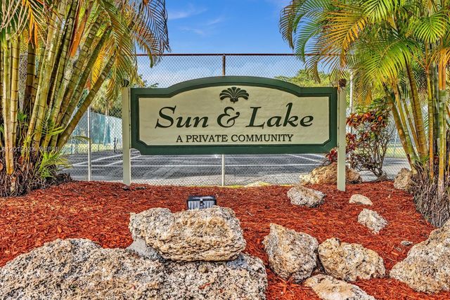 8911 NW 28th Dr 32B, Coral Springs, FL 33065