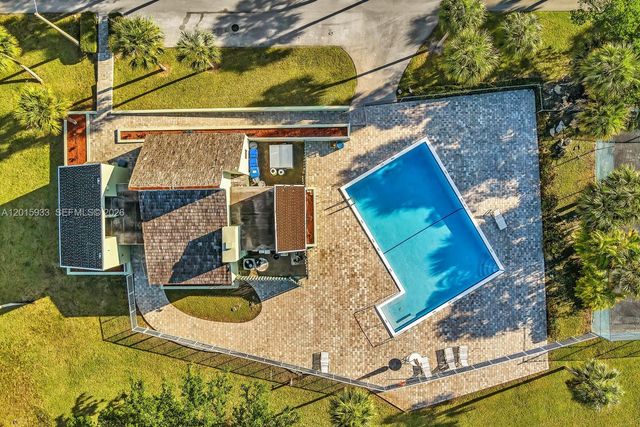 8911 NW 28th Dr 32B, Coral Springs, FL 33065