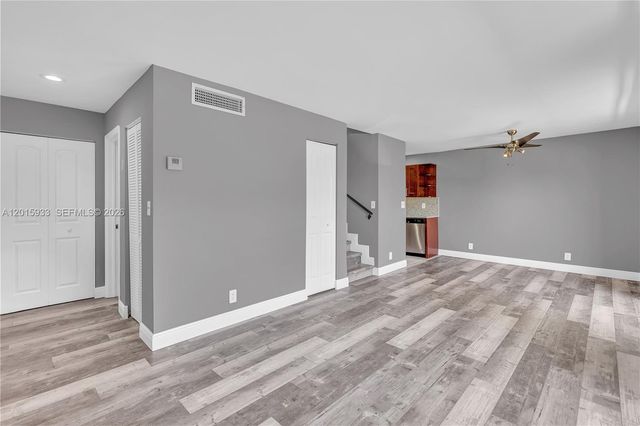 8911 NW 28th Dr 32B, Coral Springs, FL 33065