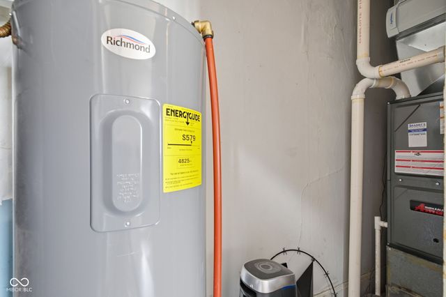 105 E Adams Street, Kirklin, IN 46050