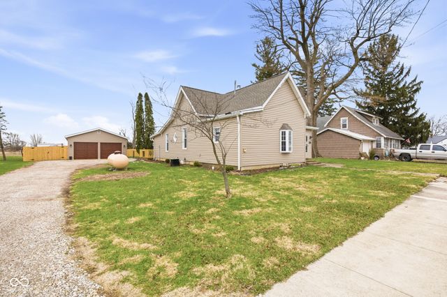 105 E Adams Street, Kirklin, IN 46050