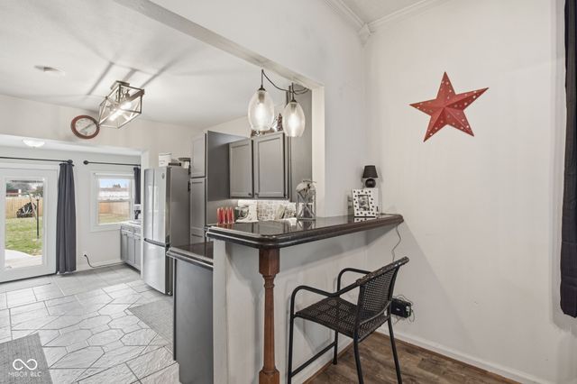 105 E Adams Street, Kirklin, IN 46050