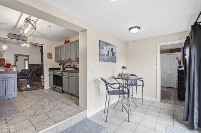 105 E Adams Street, Kirklin, IN 46050