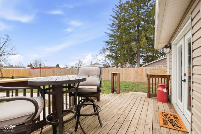 105 E Adams Street, Kirklin, IN 46050