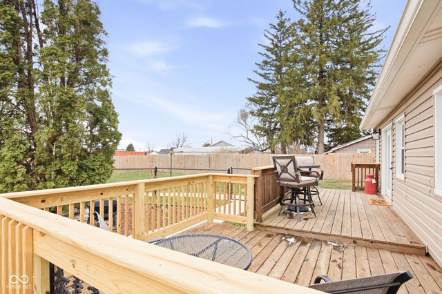 105 E Adams Street, Kirklin, IN 46050