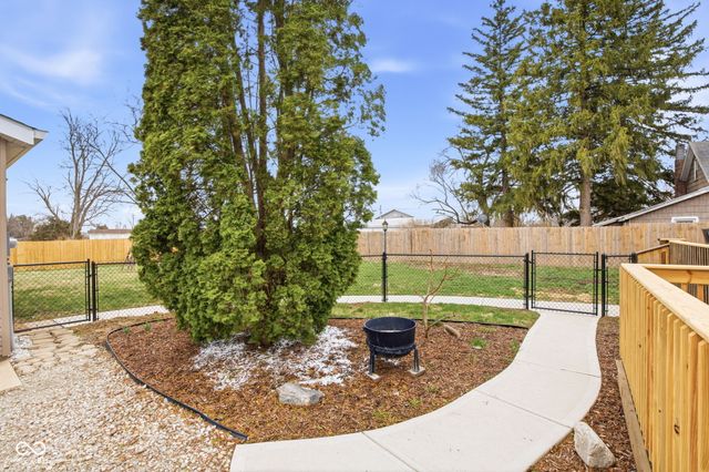 105 E Adams Street, Kirklin, IN 46050