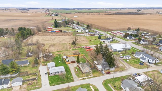 105 E Adams Street, Kirklin, IN 46050