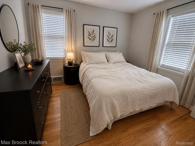22406 Colony Street, St. Clair Shores, MI 48080